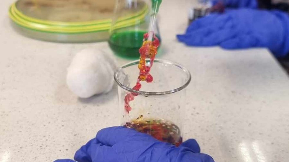 Relacja z eksperymentu opisanego w poście.